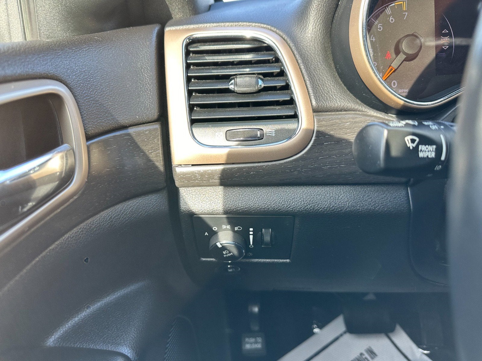 2017 Jeep Grand Cherokee Laredo E, 4X4, Customer Preferred Pkg